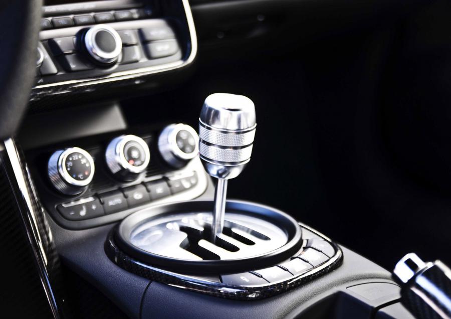 Детали интерьера Audi R8 Razor by PPI Automotive 2008 года  (фото 15 из 37)